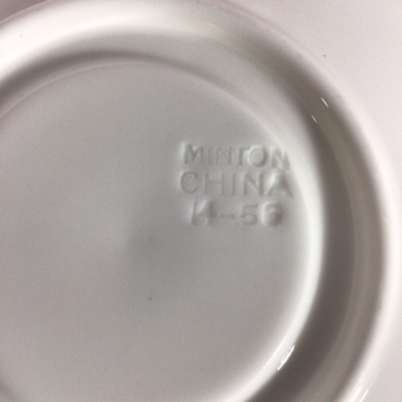 Vintage Minton White Fife Saucer - 3 Pieces - Picture 5 of 5